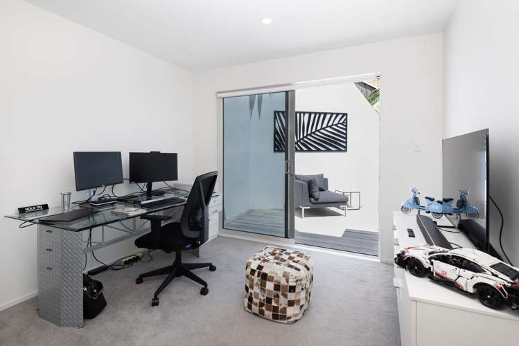 20B Oakwood Grove Eastern Beach_19