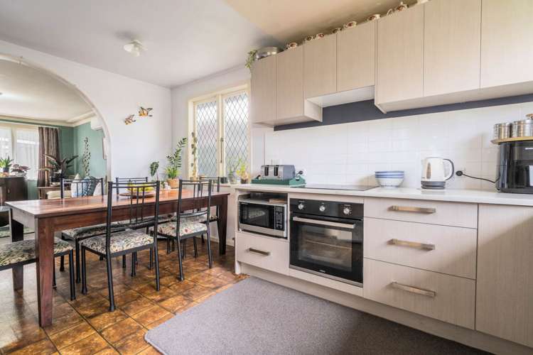 496 Swanson Road Ranui_10