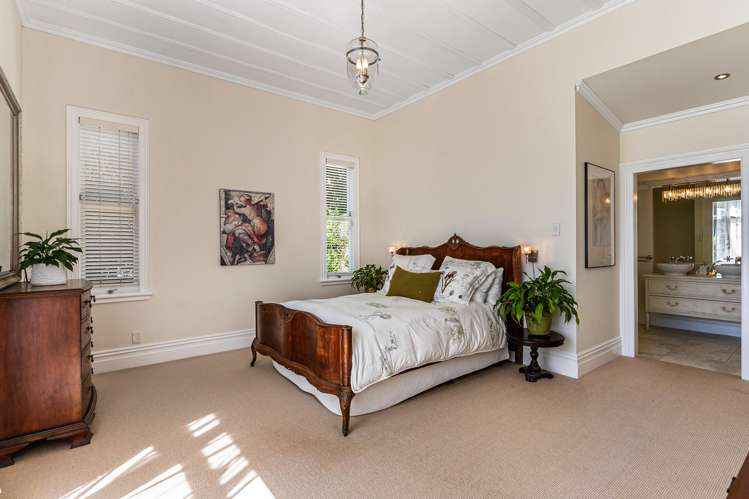 31 Shoal Bay Road Devonport_13