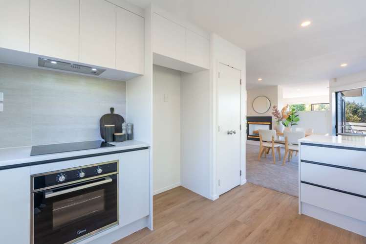 2/353 Glenfield Road Glenfield_5
