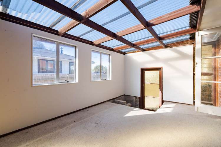 19 Barbary Avenue Kelston_7