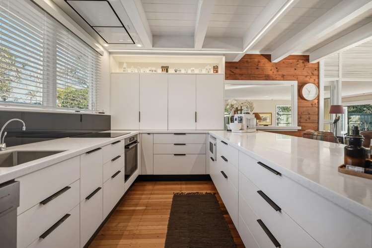 35 Sophia Street Glenholme_12