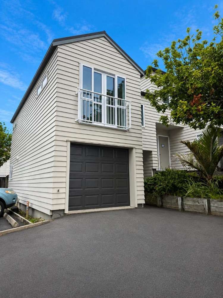 14/30 John Jennings Drive_0