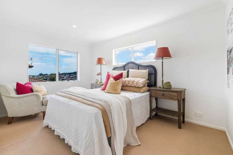 8 Amaretto Avenue Flat Bush_11