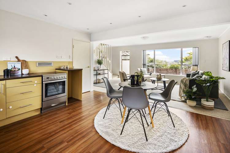 10 Hollydale Grove Churton Park_6