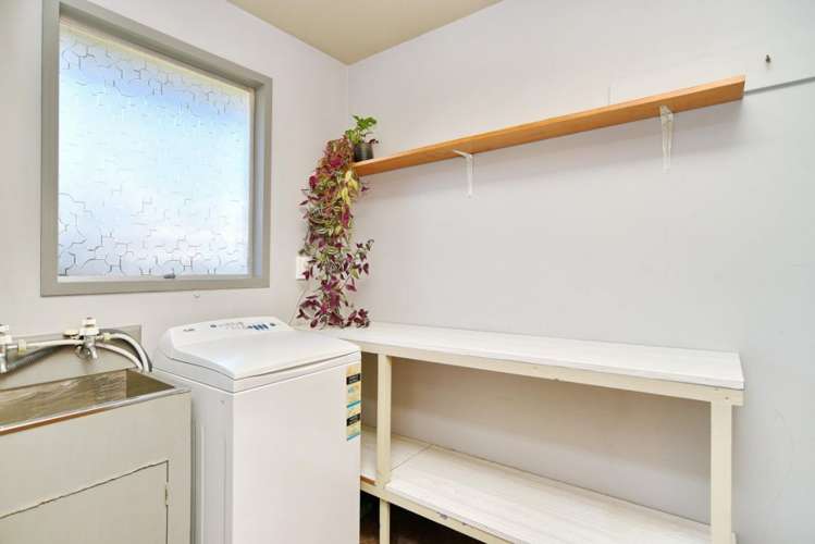 32 Ashwood Street Parklands_13