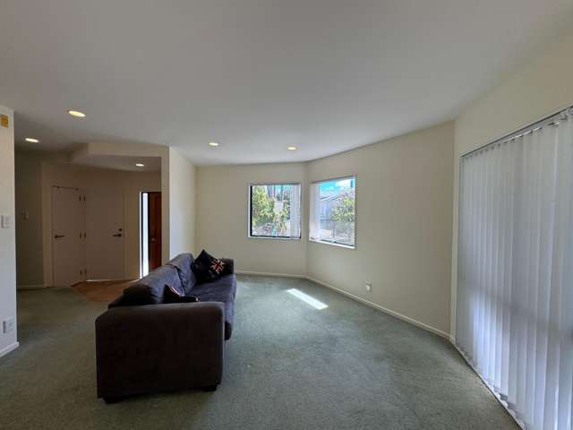  A/3 Rhodes Avenue Mount Albert_4