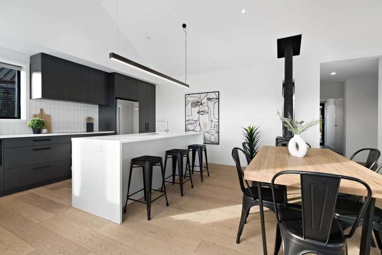 7 Kotuku Lane Jacks Point_16