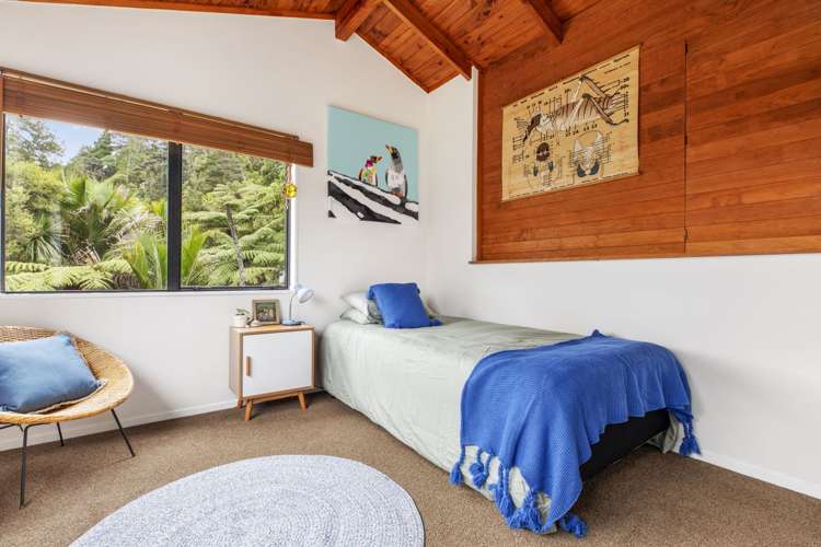 31 Scenic Drive Titirangi_11