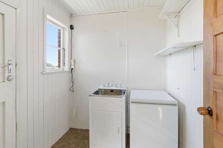 87 Clermiston Avenue Corstorphine_11