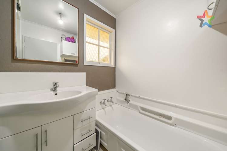 45 Berkeley Road Wainuiomata_10