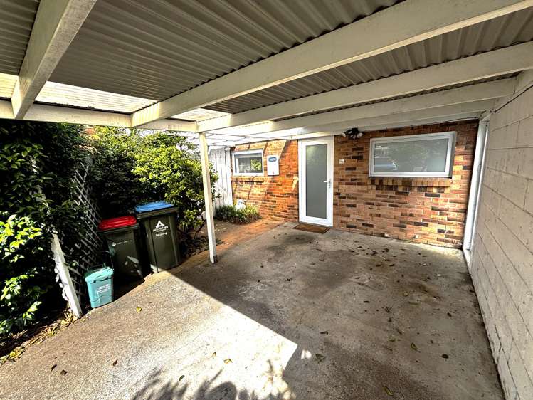 9a Alana Place Mt Wellington_10