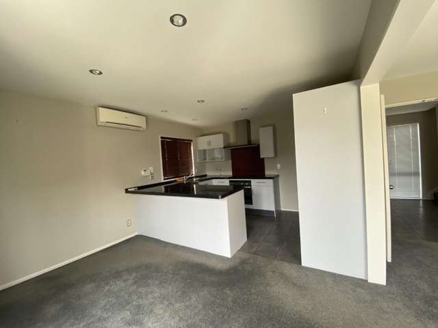 2/573 Manchester Street 1544_2