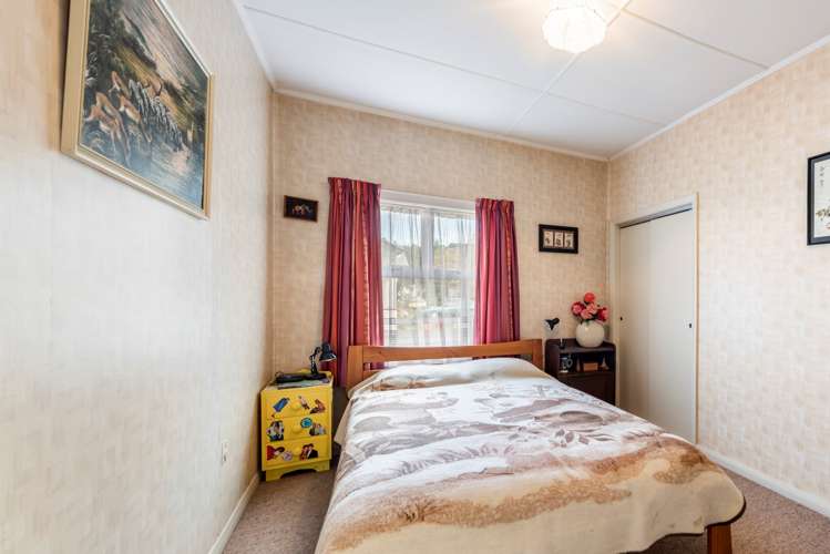 51 Emano Street Toi Toi_6