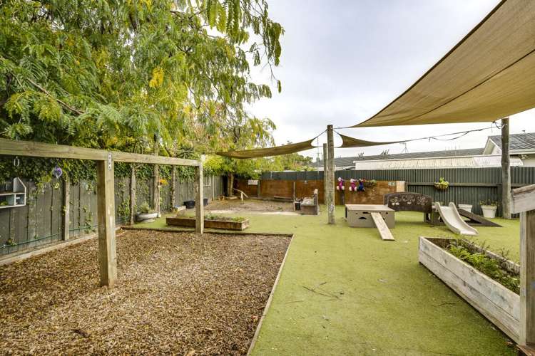 14 Middle Road Havelock North_12