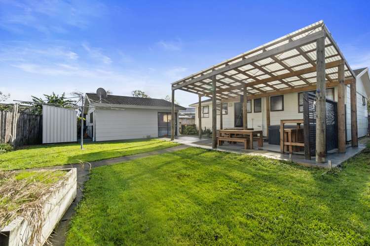 6 Bradley Place Nawton_12