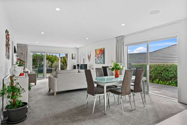 6 Orchard Terrace Riverhead_8