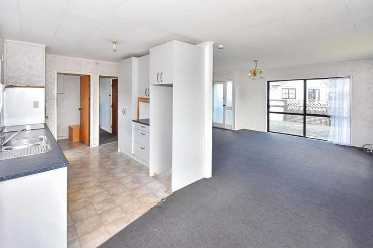 96 Burundi Avenue Clendon Park_2