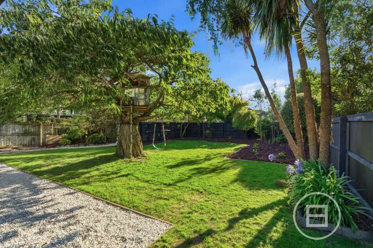 11 Moyna Avenue Dallington_1