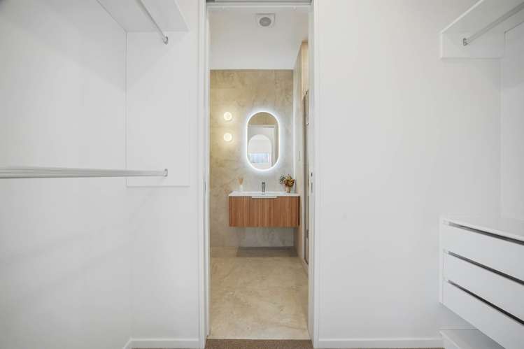 2 Ara Taha Crescent Orewa_14