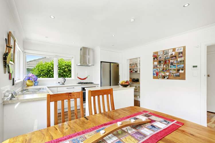 37 Lees Grove Wainuiomata_9