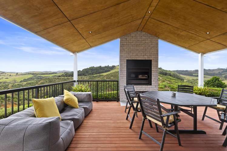 307c Maxted Road Bombay_12