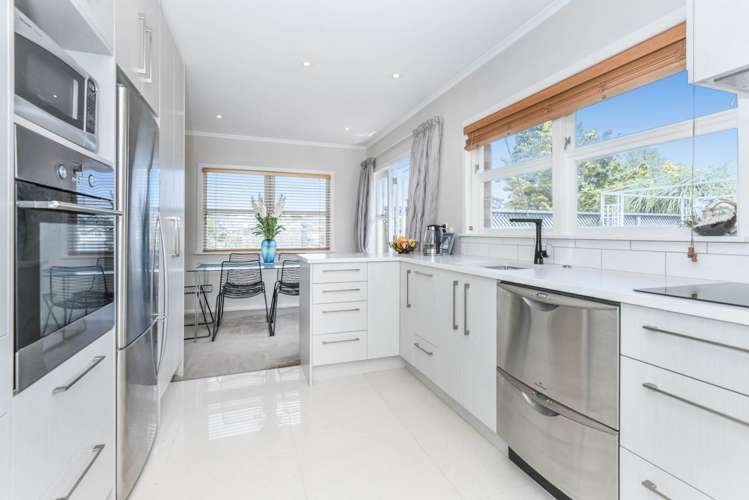 36 Angelo Avenue Howick_3