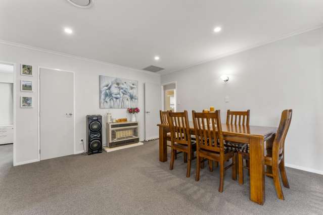 12 Nancy Avenue Feilding_4