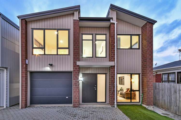 33a Tawa Crescent_0