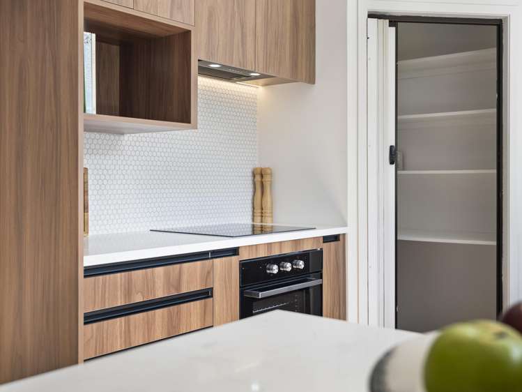 20 Rukumoana Place Clendon Park_7