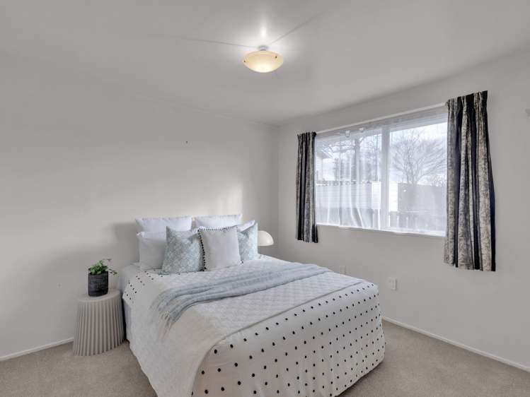 73 Tuhikaramea Road Dinsdale_11