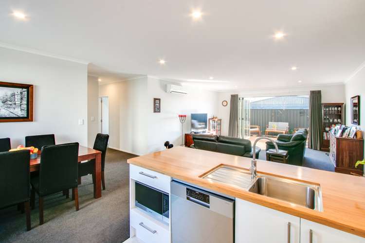 505c Saint Aubyn Street East Hastings_3