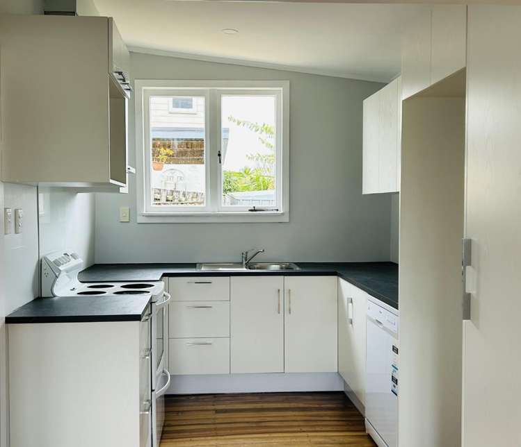 95 Hurndall Street East Maungaturoto_5