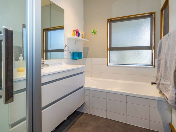 630 Grahams Road Willowby_19