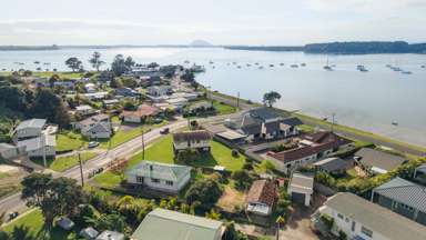 5 Omokoroa Road_1