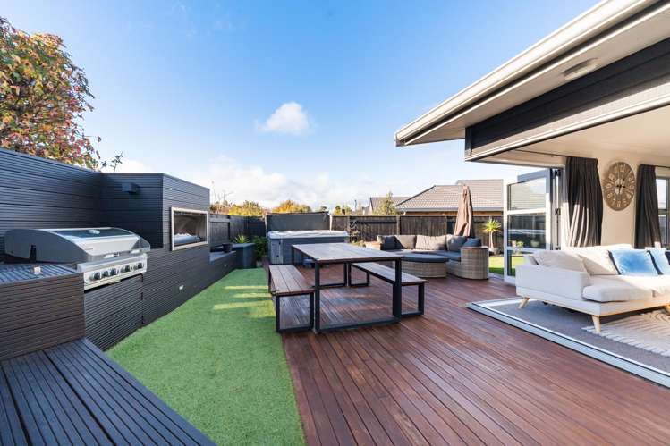 26 Chestnut Close Kelvin Grove_10