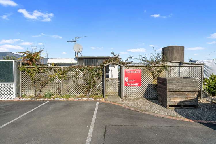P40/70 Beach Road Tahunanui_16