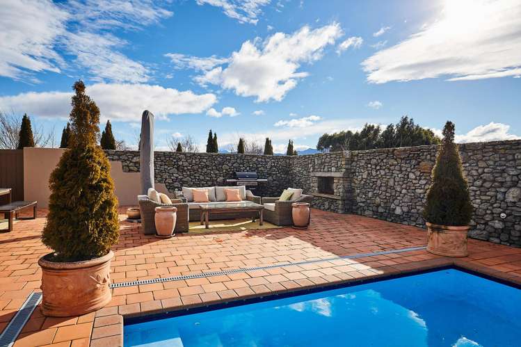 93 Guernsey Road Renwick_12