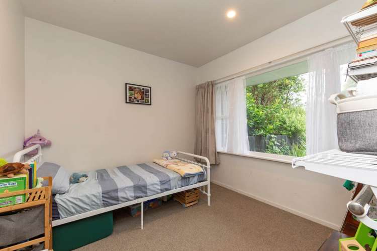 1/2 Earl Road Titirangi_8