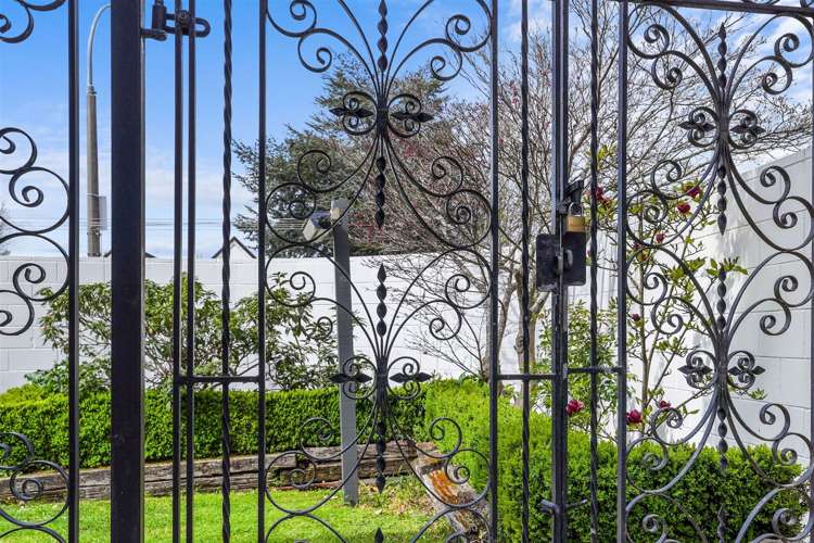 1 Farnham Place Ilam_19