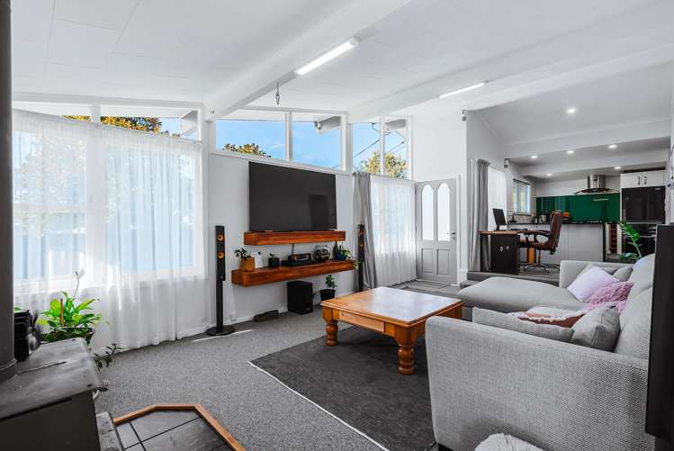 8 Simkin Street Taupo_6