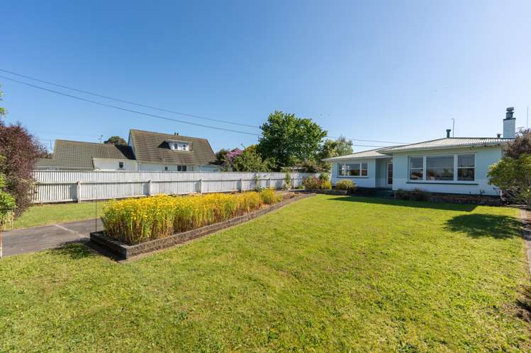 1 Simon Street Feilding_21