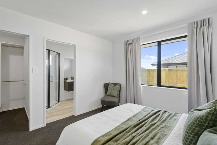 57 Northmoor Boulevard Rolleston_11