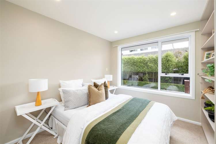 68 Woodbury Street Russley_9