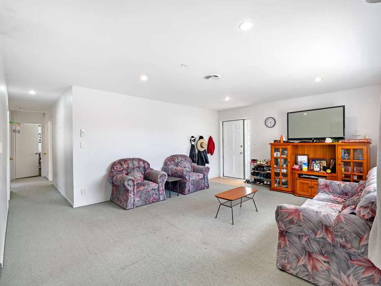 16b Roick Parade Glen Eden_9