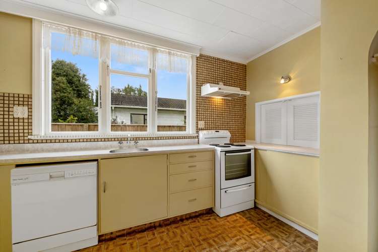 12a Ford Road Manor Park_7