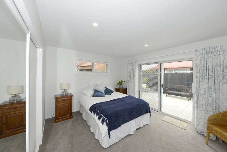 2/11 Ludecke Place Sockburn_15