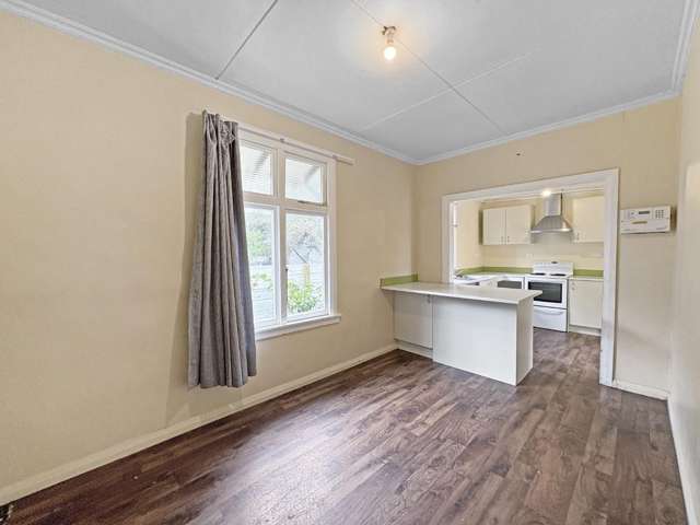 37 Manuka Street 1200_3