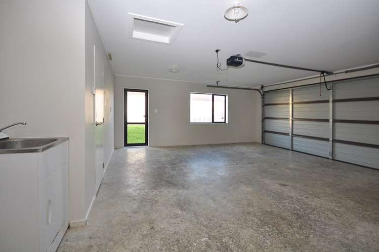 73 Keri Vista Rise Papakura_14