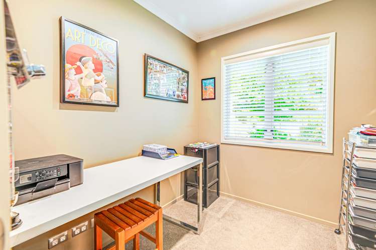 98 Kent Terrace Taradale_22